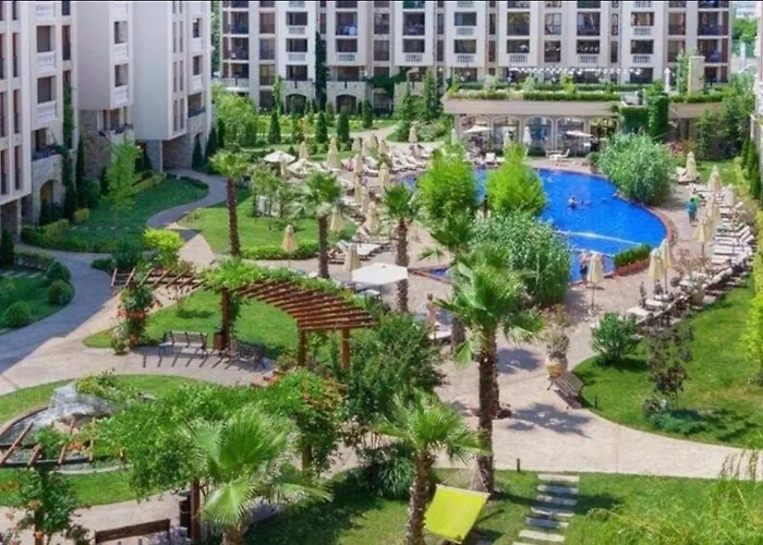 Deluxe In Cascadas Sunny Lägenhet Slăntjev Brjag