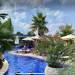 Apartment Deluxe In Cascadas Sunny *