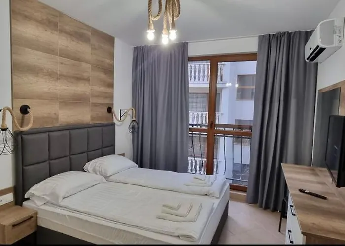 Deluxe In Cascadas Sunny Apartament *